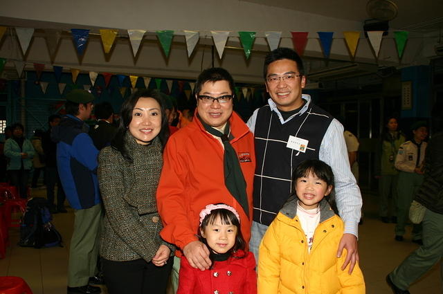 2012 Feb 06